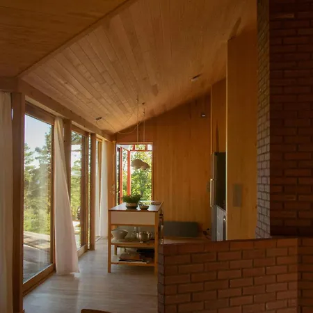 Vakantiehuis Architectural Gem With A View Of Lyngor