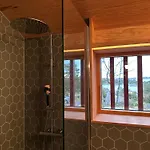 Architectural Gem With A View Of Lyngor Сasa de vacaciones